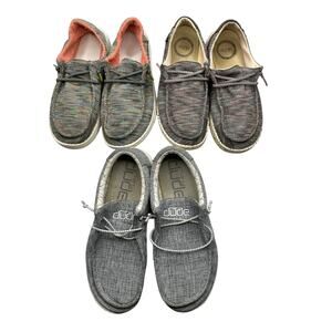 Hey Dude Lot of three pairs of shoes Kids Boys / Girls Tennis Shoes Youth Size 6